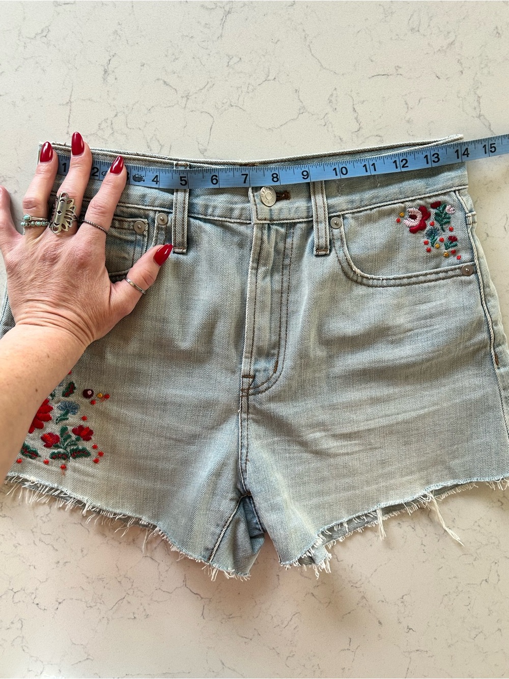 Madewell The Perfect Jean Short High Rise Light Wash with Floral Embroidery - Picture 7 of 11